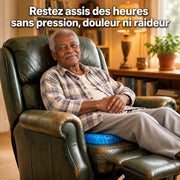 Senior antillais confortablement assis sur MediGel