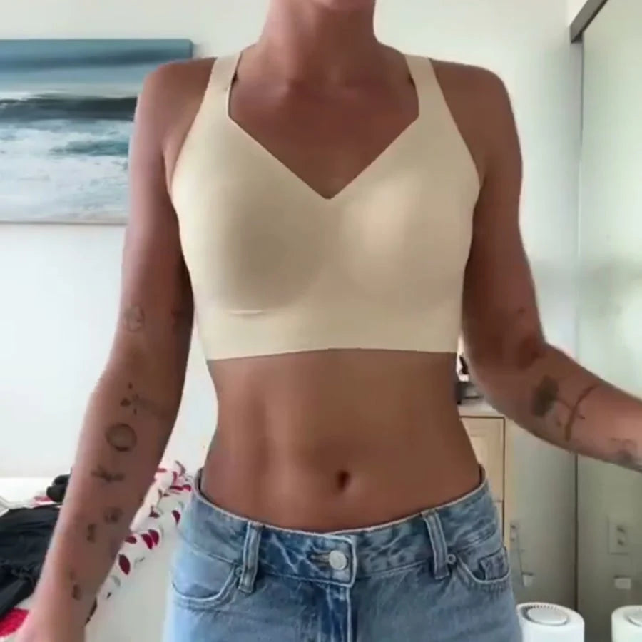 Vue réelle de face du modèle beige